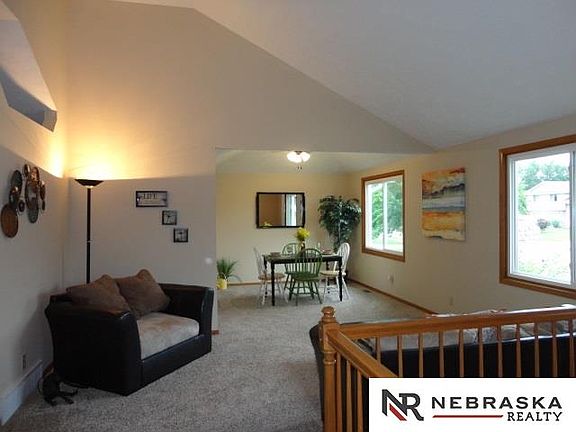 4th image of 3406 Blackhawk Dr