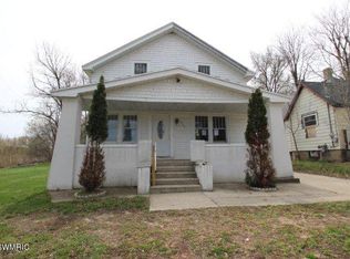 656 Kirtland St SW, Grand Rapids, MI 49503