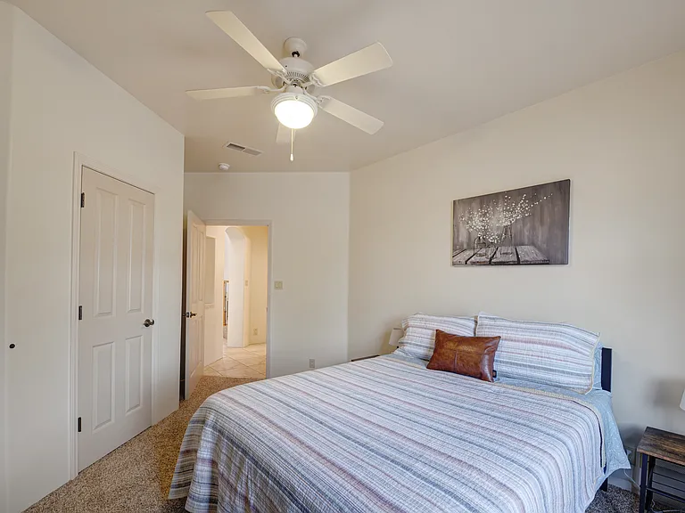 8860 Desert Fox Way NE — Photo 14