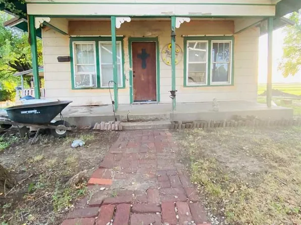 701 N Maple Ave, Newkirk, OK 74647