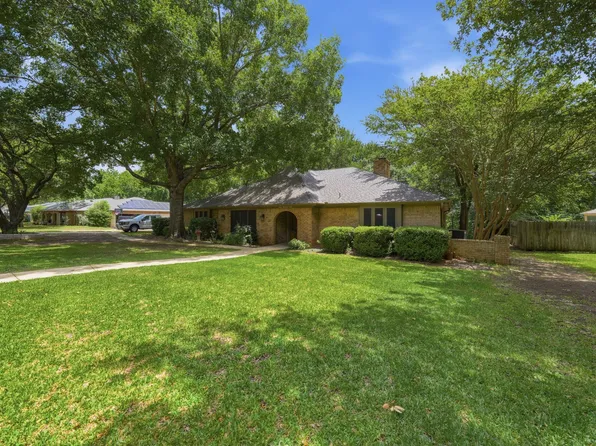 12008 Saddlehorn Ln, Mansfield, TX 76063
