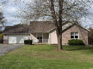 3663 White Rd, Spencer, IN 47460