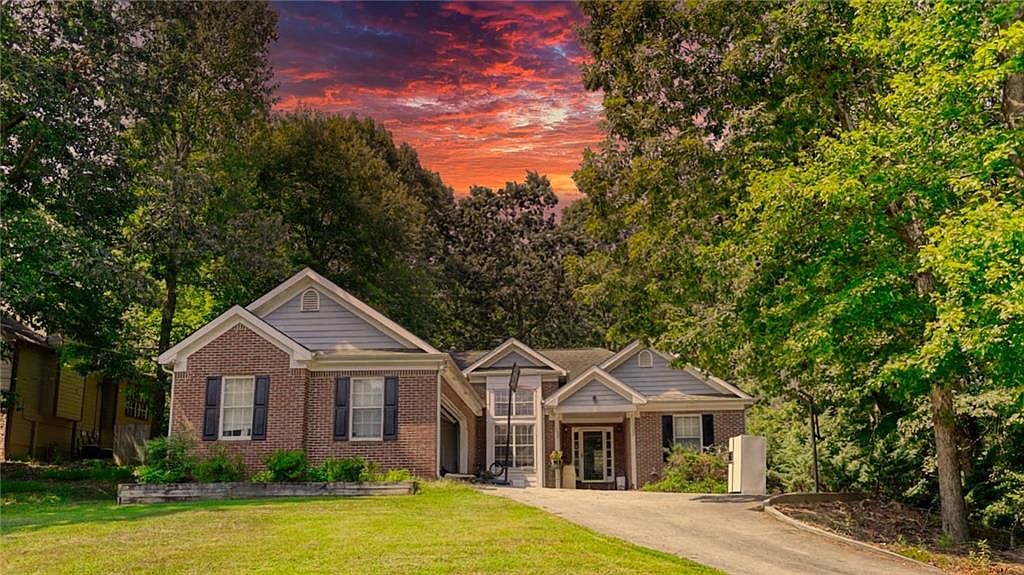 6468 Ivy Springs Dr, Flowery Branch, GA 30542 Zillow