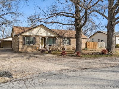 110 13th Pl, Claremore, OK, 74017