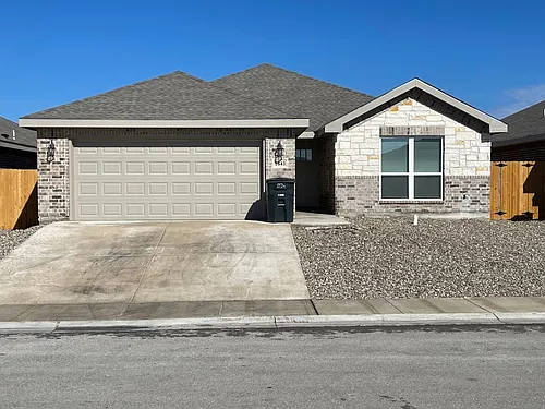 1641 Wrigley Dr Photo 1