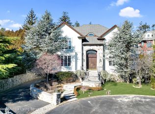 70 Utopia Ct, Staten Island, NY