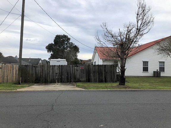 5th image of 467 Rush Park Cir