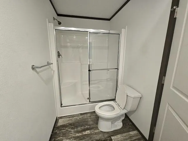 3 bed, 2.0 bath, 1056 sqft, $2,130 — Photo 4
