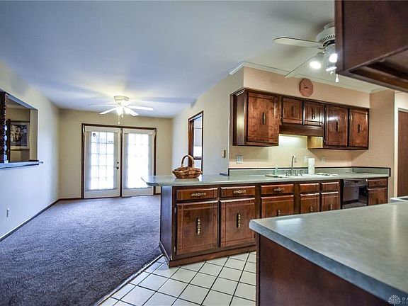 3rd image of 535 Koerner Ave
