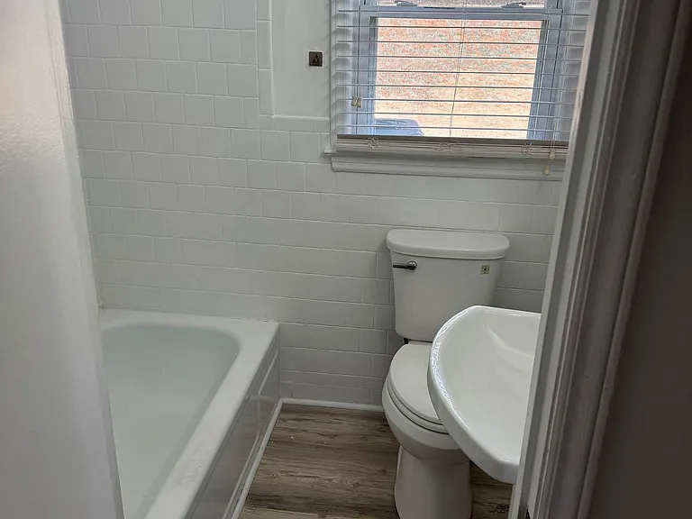 528 River Oak Dr — Photo 8