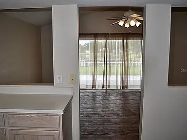 3 bed, 1859 sqft, $2,200 — Photo 4