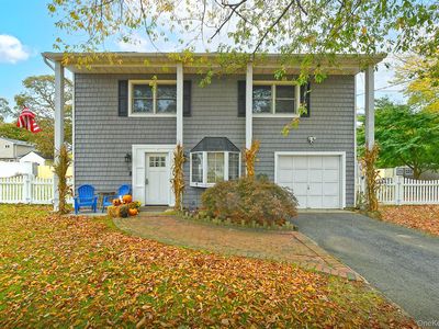 31 Rome Street, East Patchogue, NY, 11772