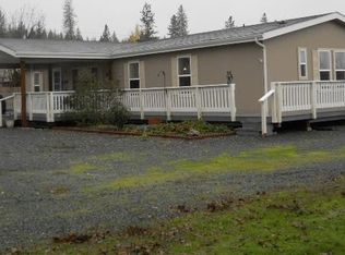 420 Almeda St, Merlin, OR 97532