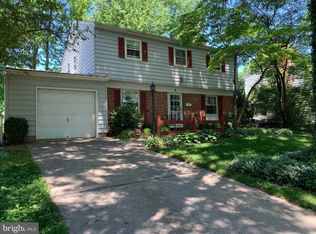 4 Florham Dr, Lawrence Township, NJ 08648