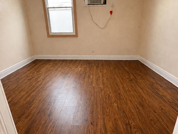 5th image of 133 Pamrapo Ave #2