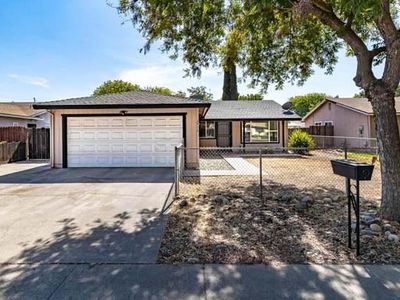 2916 Mission Bell Ln, Modesto, CA, 95354
