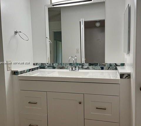 5th image of 14020 SW 90th Ter #14020