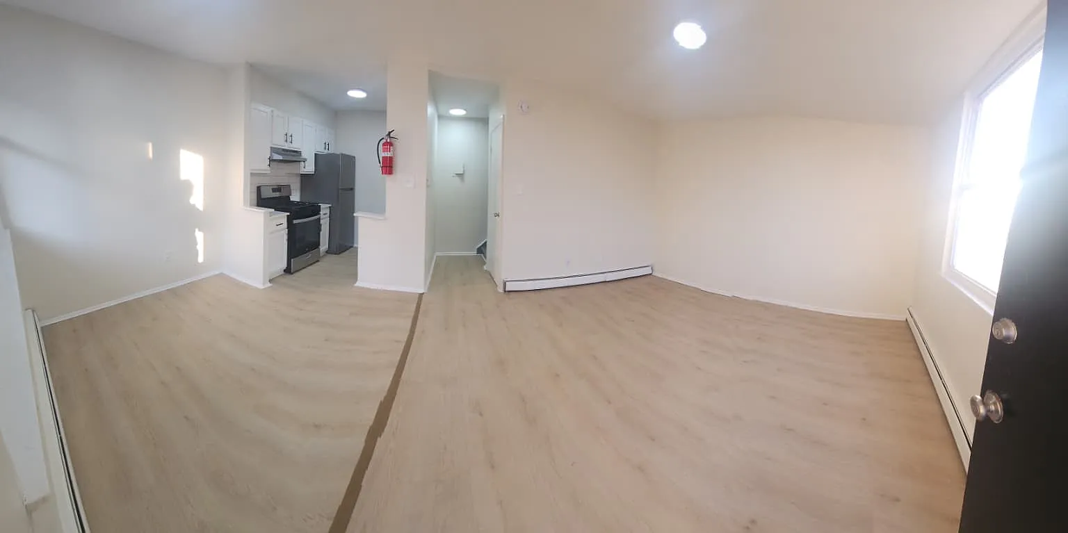 2 bed, $1,750 — Photo 2