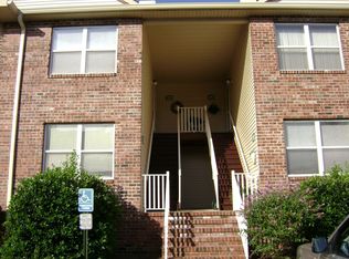 22 Frankie Ln #3204, East Hanover, NJ 07936