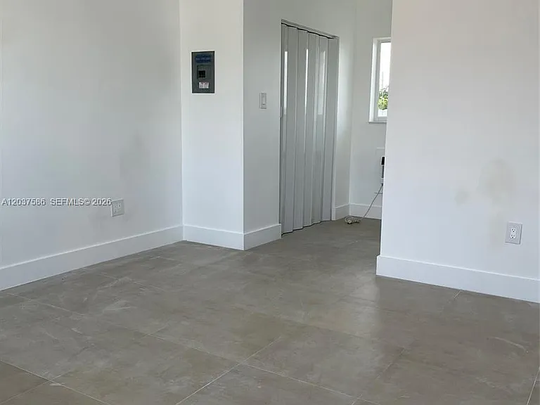 2196 Ali Baba Ave #6 — Photo 5