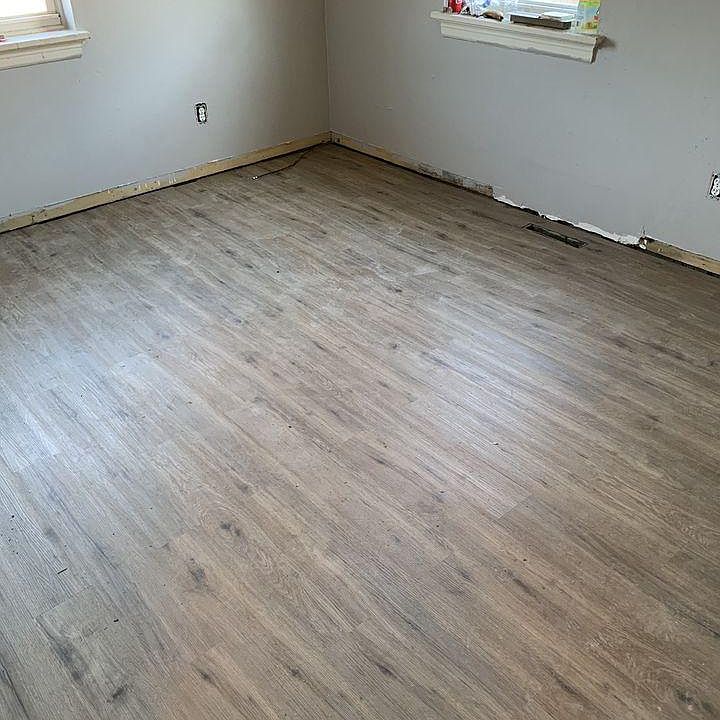 2nd image of 1414 Chestnut St #1412