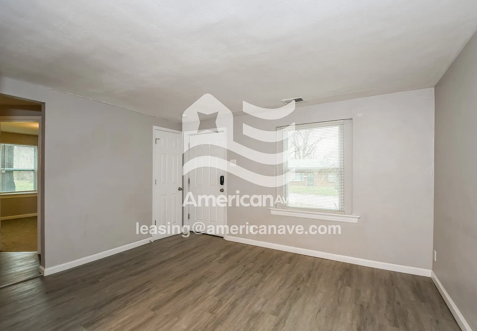 3 bed, 1.0 bath, 960 sqft, $1,325 — Photo 4