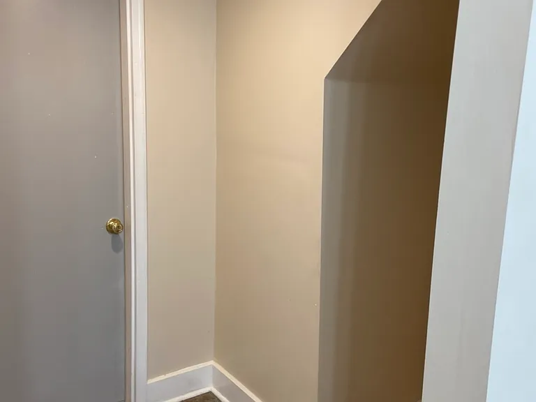 319 S Center St #2 — Photo 11