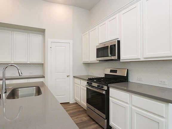 3rd image of 12219 Castano Creek Dr