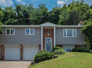 308 Grouse Dr, Elizabeth, PA 15037