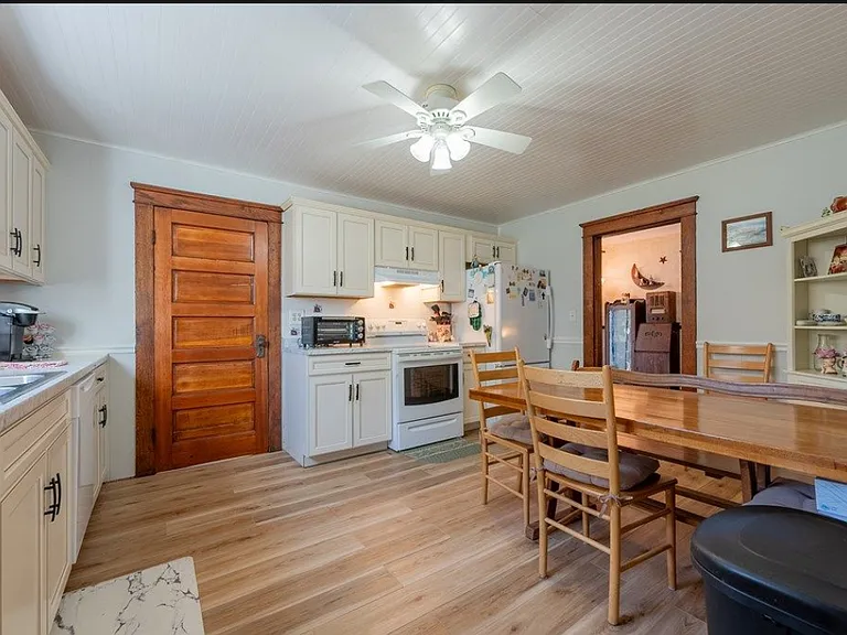 7008 Clear Fork Creek Rd — Photo 6