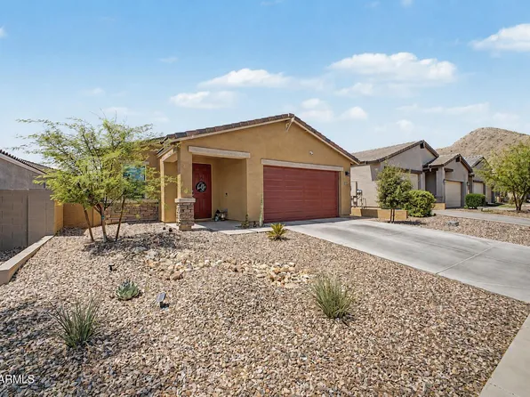 4611 W GREENLEAF Drive, San Tan Valley, AZ 85144
