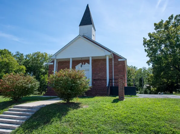115 Peers St, McMinnville, TN 37110