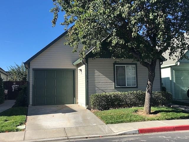 2nd image of 16729 Rita Dr