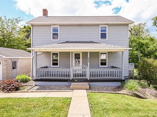 230 Reynolds St, Hutchinson, PA 15640