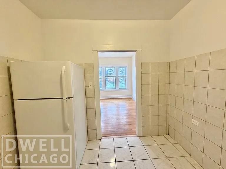 2915 W George St #2 — Photo 16