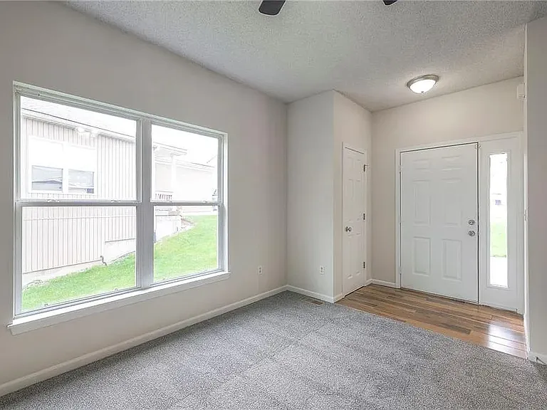3305 N 103rd Ter #3305 — Photo 3