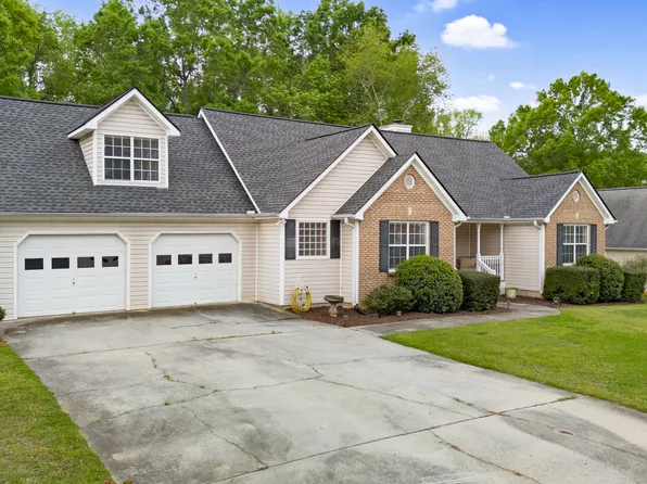 261 Dublin Dr SE, Calhoun, GA 30701