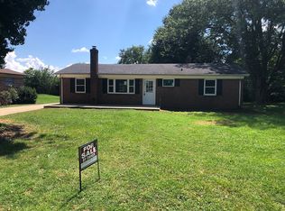 2241 15th Ave SW, Hickory, NC 28602