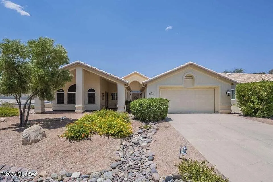 37514 S Desert Star Ct