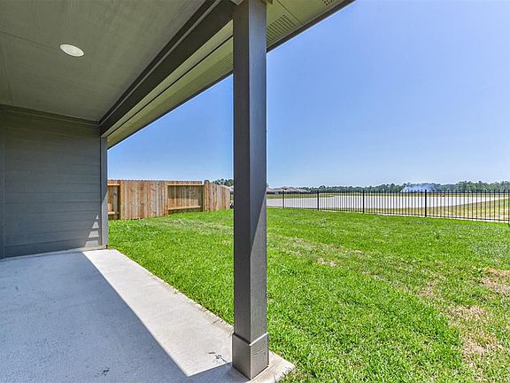2nd image of 16660 Lonely Pines Dr