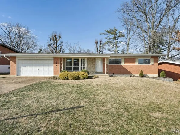 9233 Queenston Dr, Saint Louis, MO 63126
