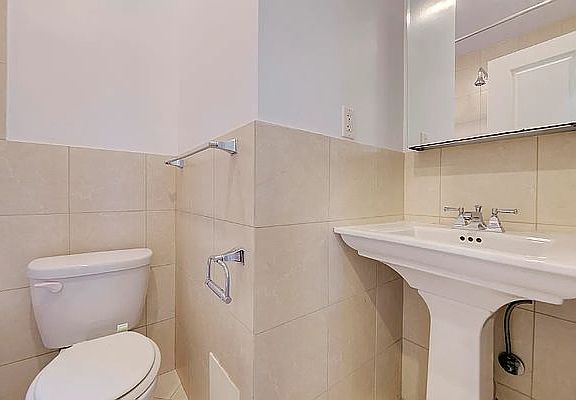 5th image of 81 Orchard St #28A
