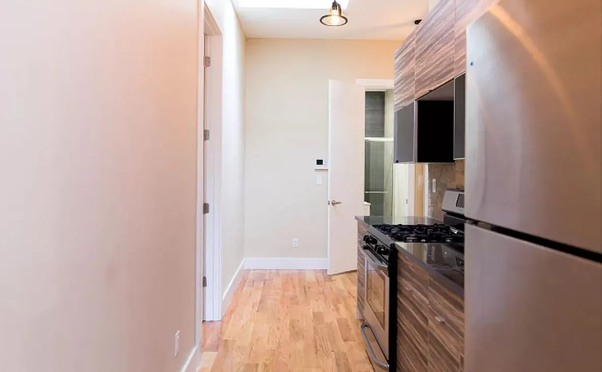 Building Photo - 63 Bushwick Ave #2F