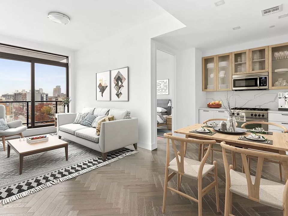 1st image of 11-12 44th Dr #5E