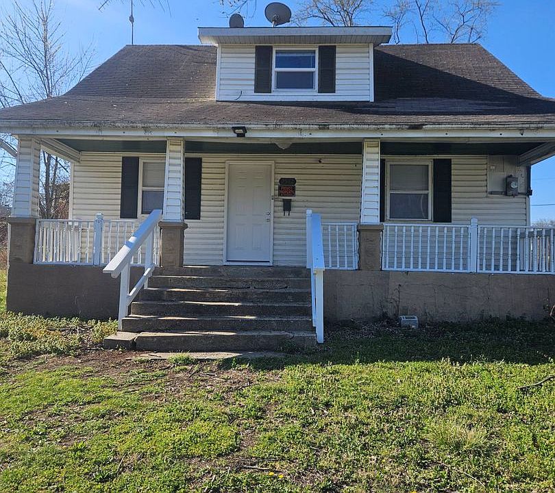 1st image of 2542 W High St