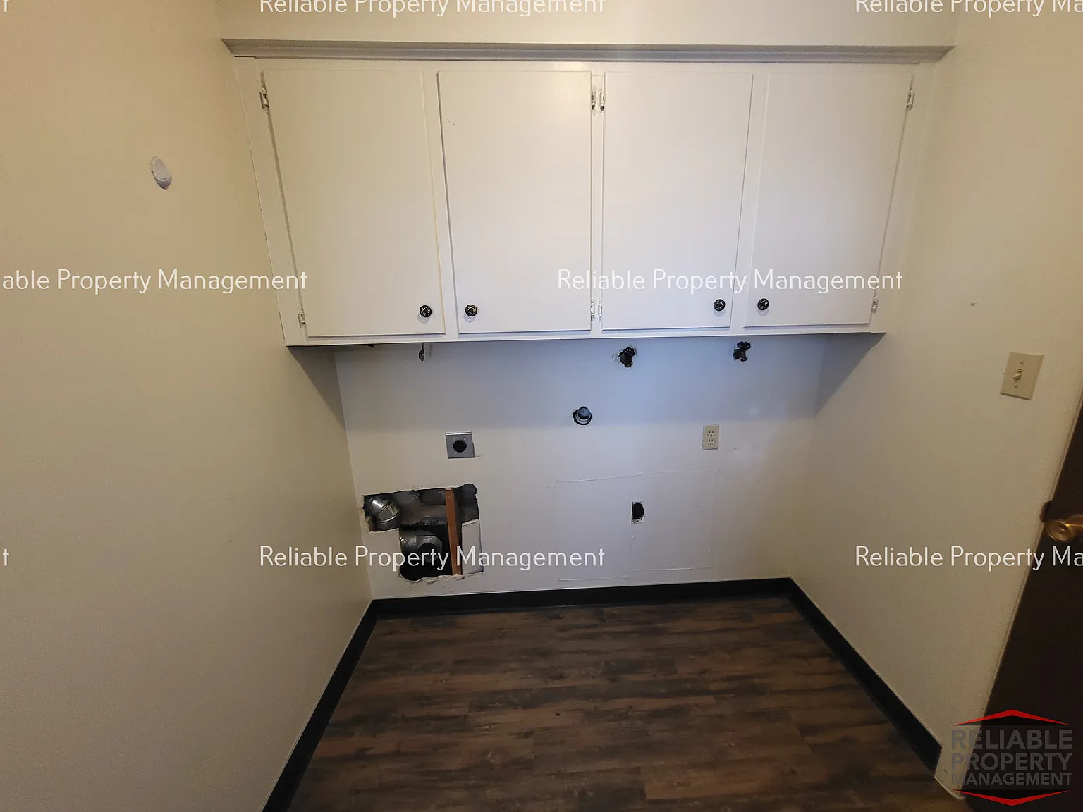 2 bed, $995 — Photo 4