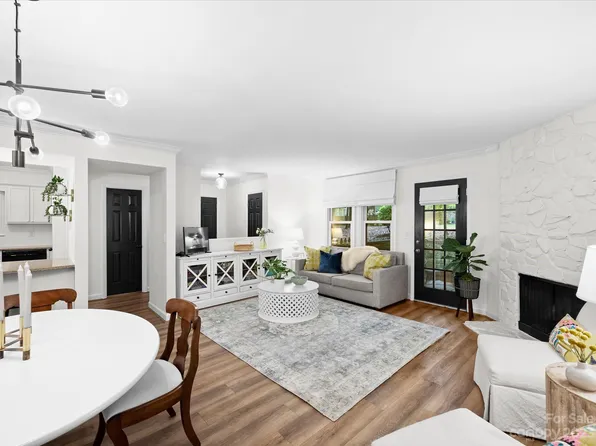 3407 Colony Crossing Dr, Charlotte, NC 28226