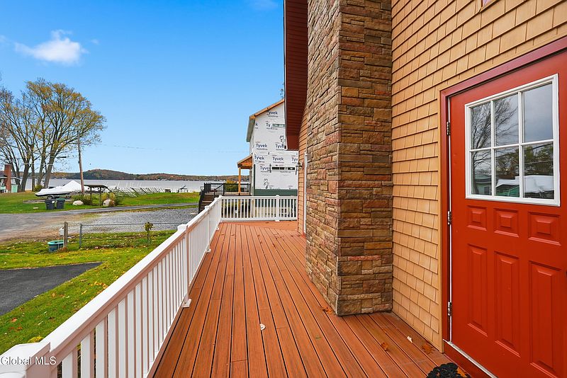 4th image of 4175 Silver Beach Road