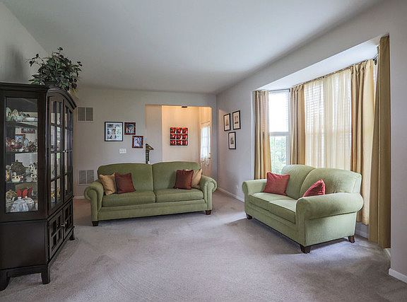 5th image of 24942 Gates Ln #24942