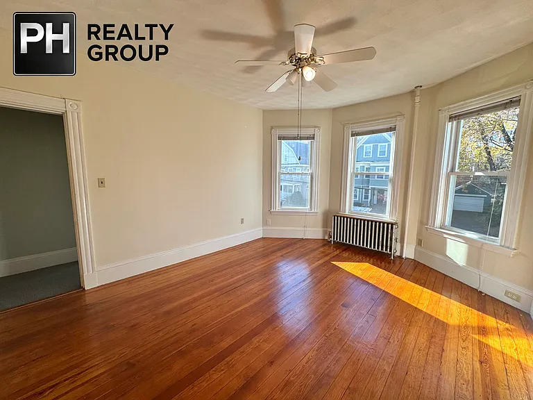 26 Melendy Ave #2 — Photo 2